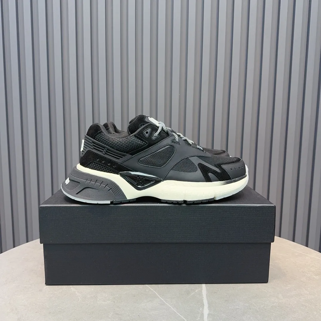 Men's shoes💰740💰 AMIRI AMIRI trendy brand hot sale🔥 Available all year round✅Couples💑 Official website synchronized Imported fabrics 1⃣️ratio 1⃣️Re-engraved, original factory special original sole, 35-45 (38.45. Non-refundable)